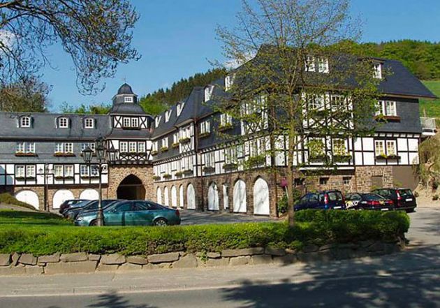 Schuppendeckung